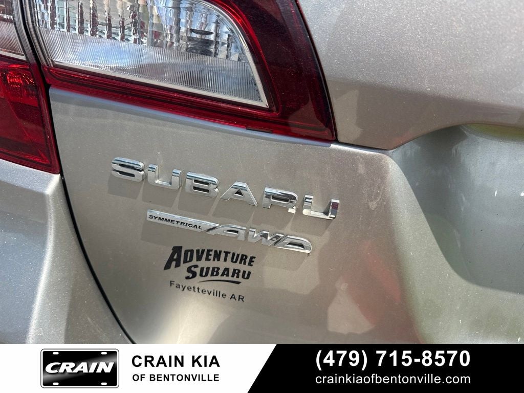 2016 Subaru Outback 2.5i Premium - AWD / CLEAN CARFAX