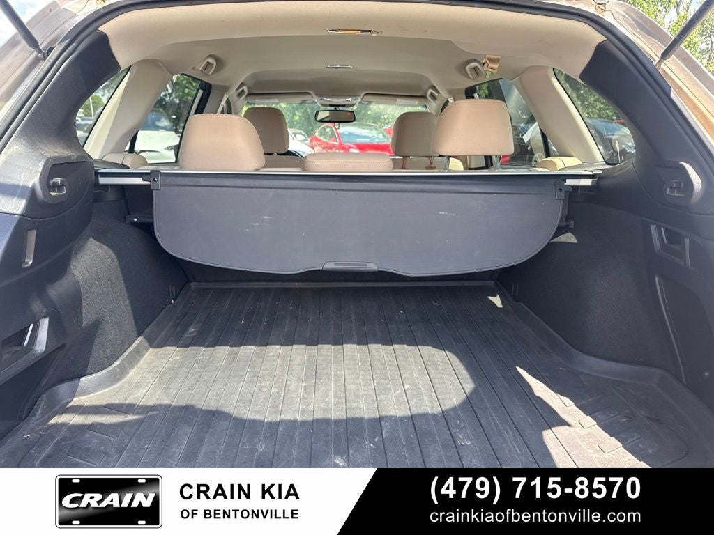2016 Subaru Outback 2.5i Premium - AWD / CLEAN CARFAX