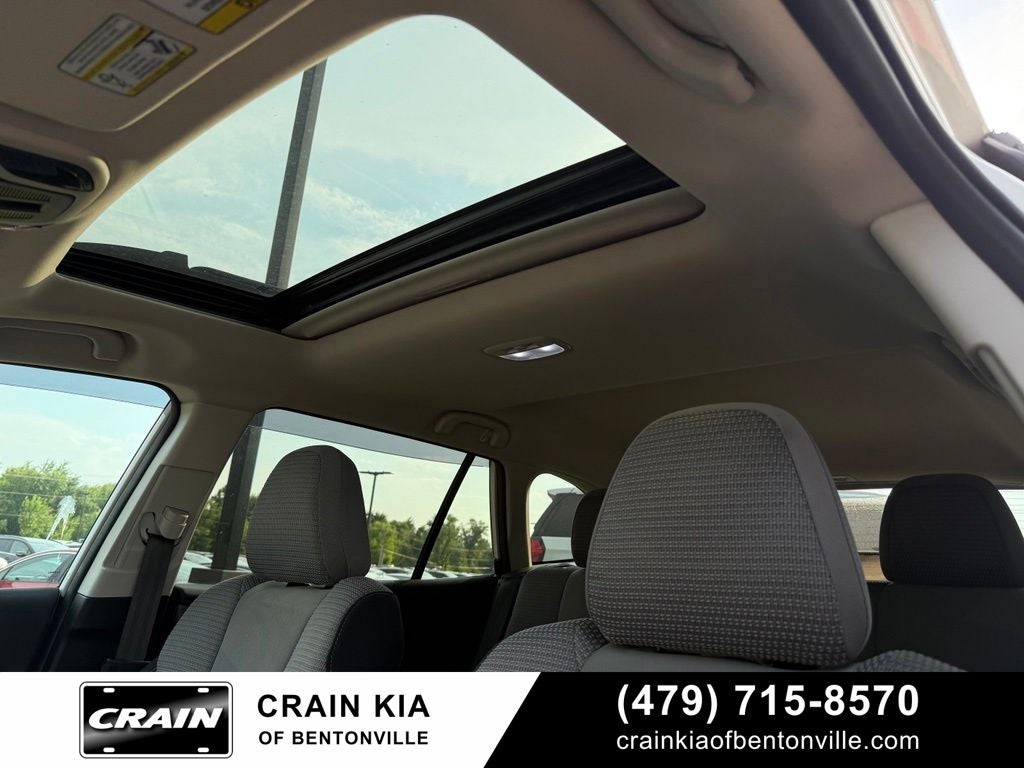 2023 Subaru Outback Premium - AWD / SUNROOF / ONE OWNER
