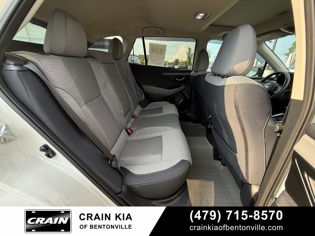 2023 Subaru Outback Premium - AWD / SUNROOF / ONE OWNER