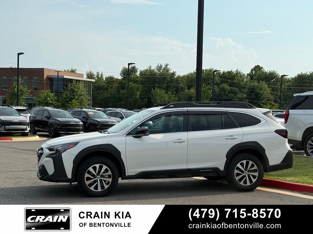 2023 Subaru Outback Premium - AWD / SUNROOF / ONE OWNER