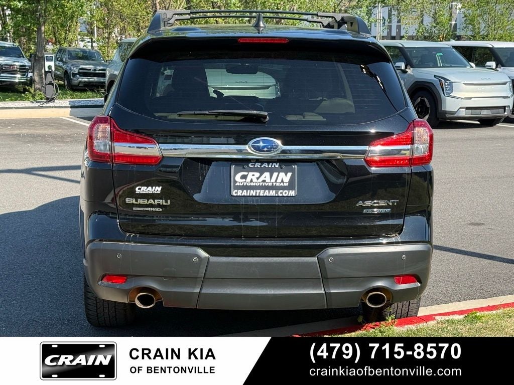 2022 Subaru Ascent Limited - AWD / PANORAMIC SUNROOF / CARFAX ONE OWNER
