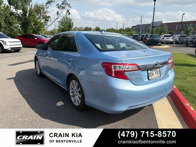 2013 Toyota Camry Hybrid XLE - SUNROOF