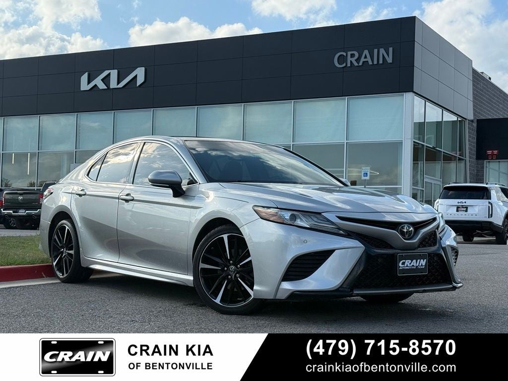 2018 Toyota Camry XSE V6 - PANORAMIC SUNROOF