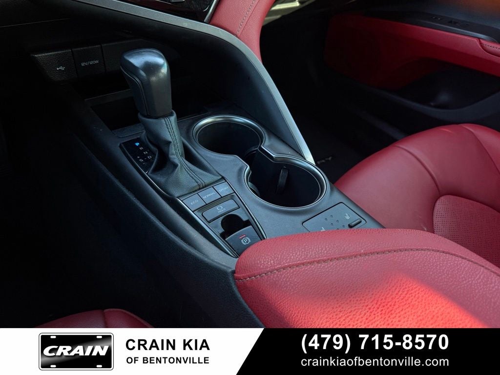2021 Toyota Camry XSE - PANORAMIC SUNROOF / RED INTERIOR