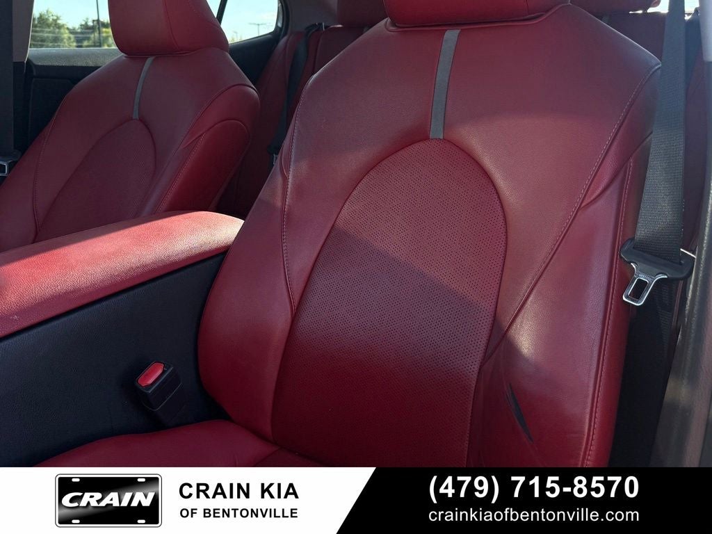 2021 Toyota Camry XSE - PANORAMIC SUNROOF / RED INTERIOR
