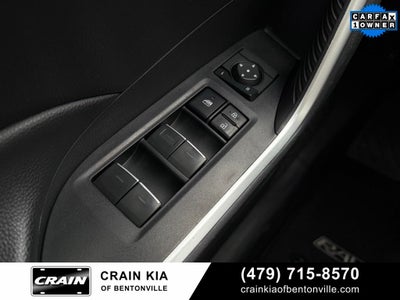 2024 Toyota RAV4 Hybrid SE - AWD / SUNROOF / CLEAN CARFAX / ONE OWNER