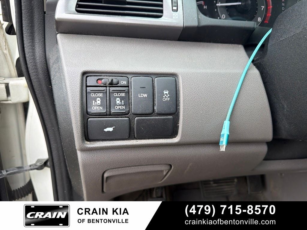 2014 Honda Odyssey EX-L - CLEAN CARFAX / SUNROOF / DVD