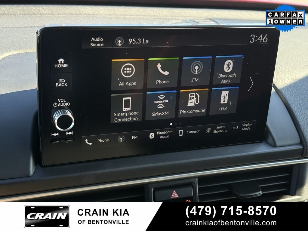 2025 Honda Pilot EX-L - AWD / CLEAN CARFAX / ONE OWNER