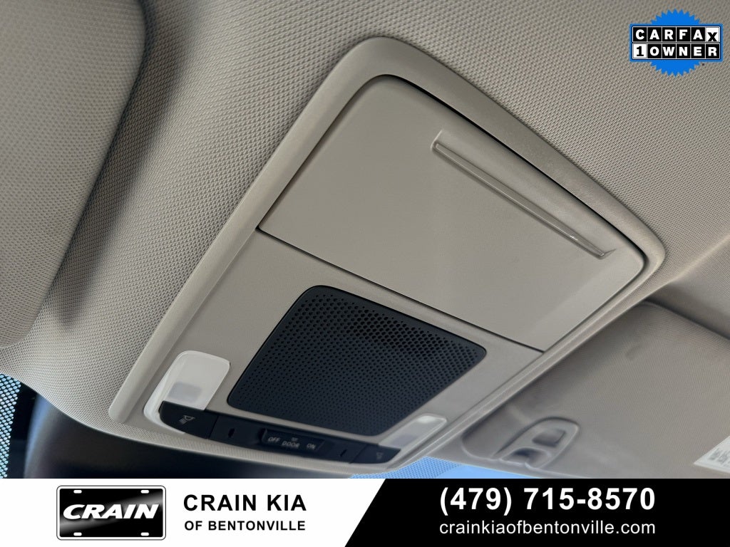 2025 Honda Pilot EX-L - AWD / CLEAN CARFAX / ONE OWNER