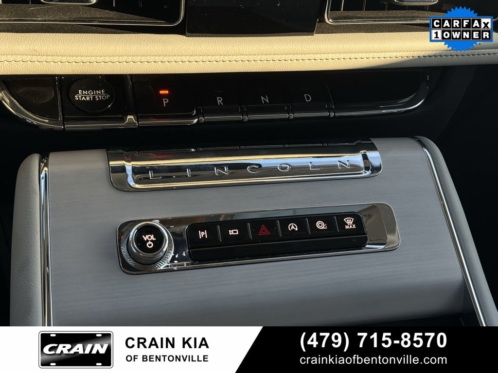 2025 Lincoln Aviator Reserve - AWD / PANORAMIC SUNROOF / ONE OWNER