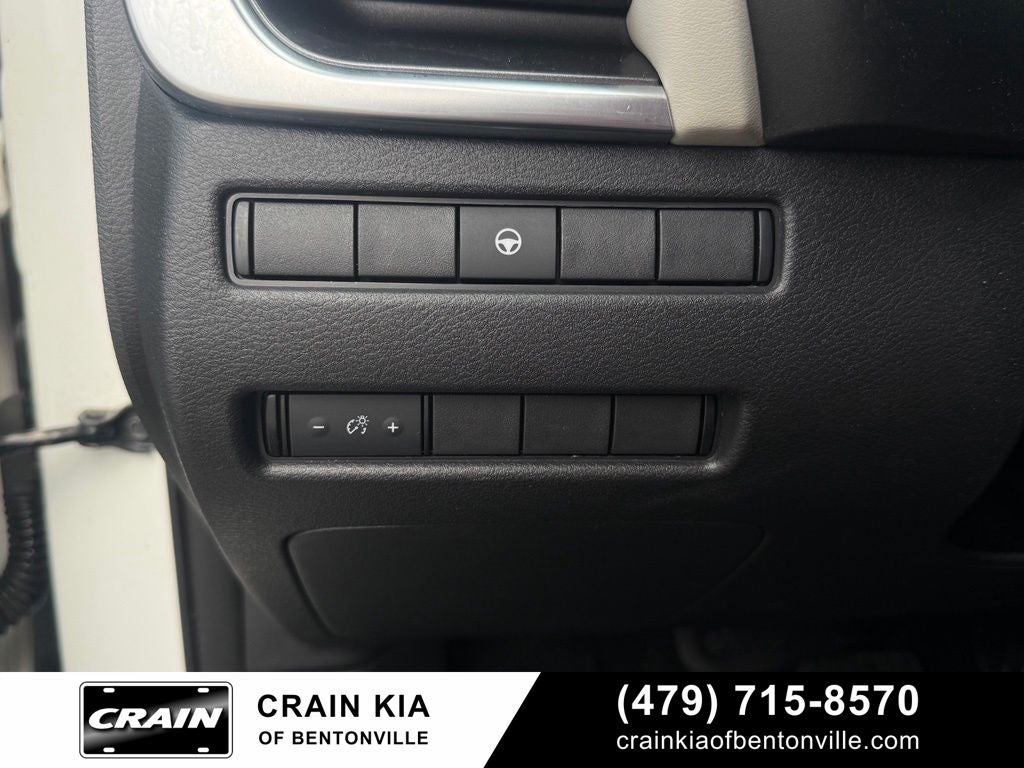2021 Nissan Rogue SV - CARFAX ONE OWNER