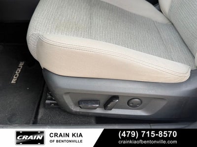 2021 Nissan Rogue SV - CARFAX ONE OWNER