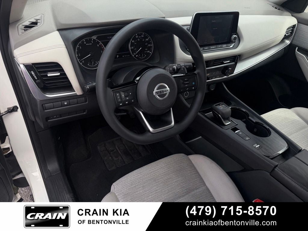 2021 Nissan Rogue SV - CARFAX ONE OWNER