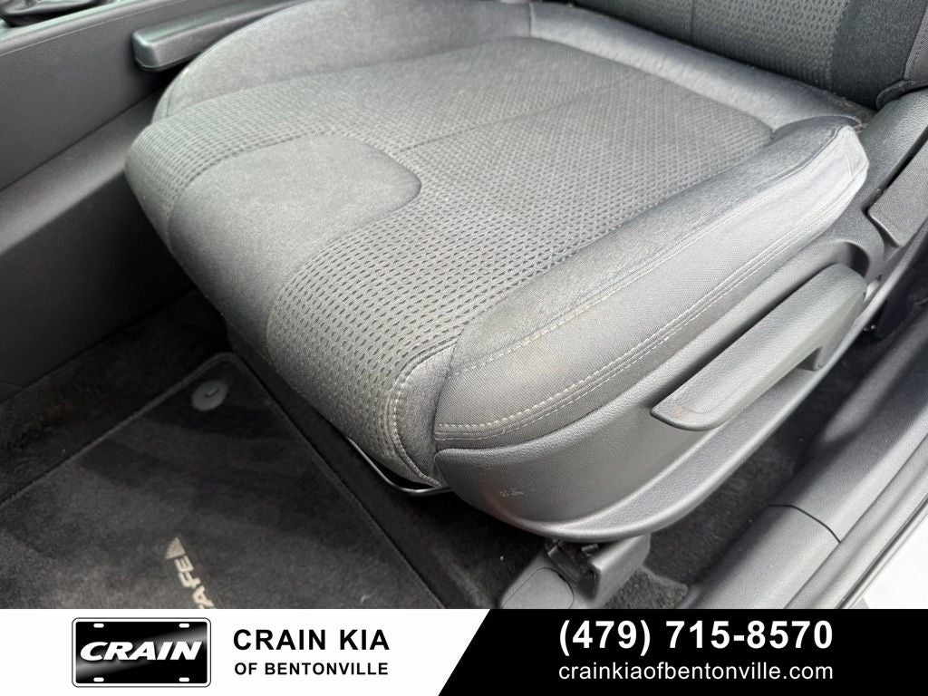 2020 Hyundai Santa Fe SE - CLEAN CARFAX / ONE OWNER
