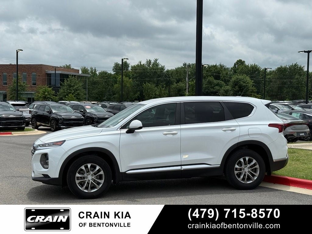 2020 Hyundai Santa Fe SE - CLEAN CARFAX / ONE OWNER
