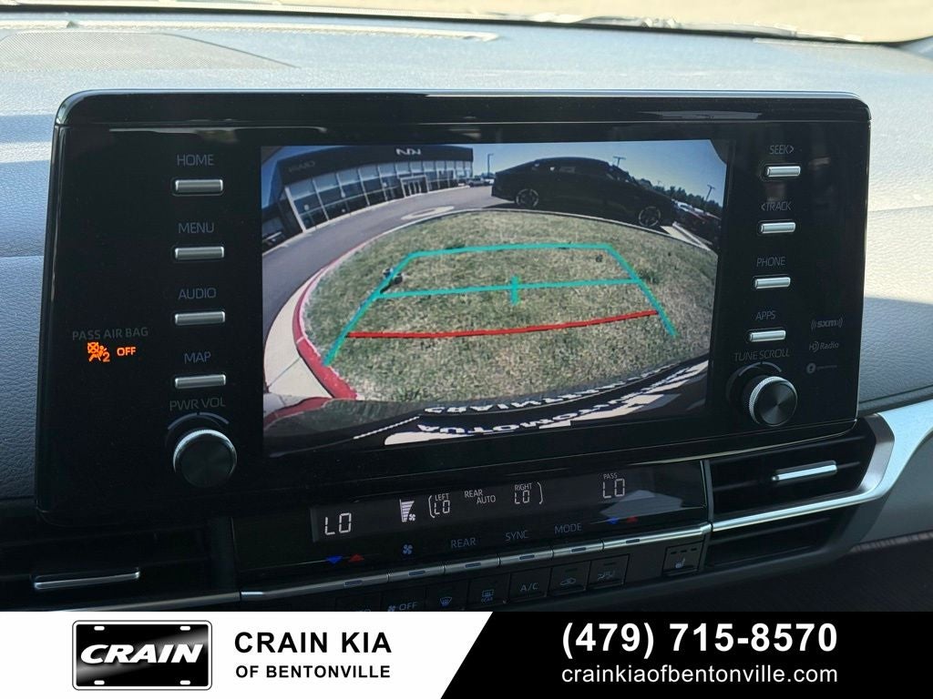 2022 Toyota Sienna XLE 8 Passenger - CARFAX ONE OWNER