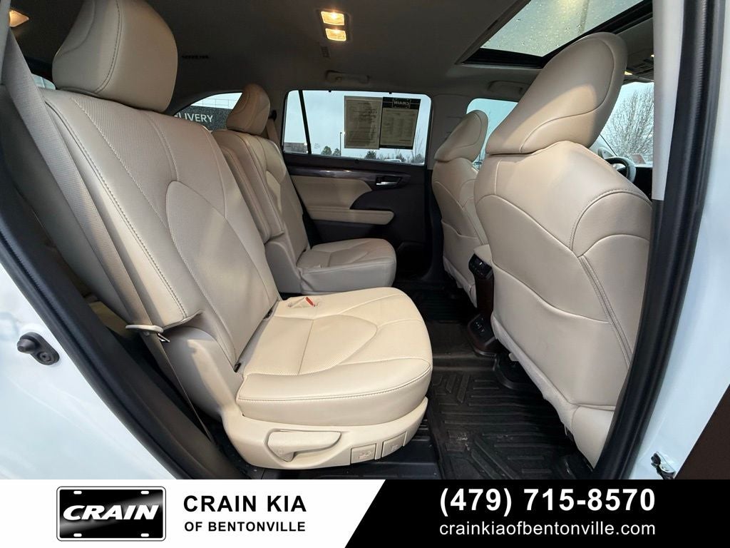 2022 Toyota Highlander Limited - SUNROOF / CLEAN CARFAX / ONE OWNER