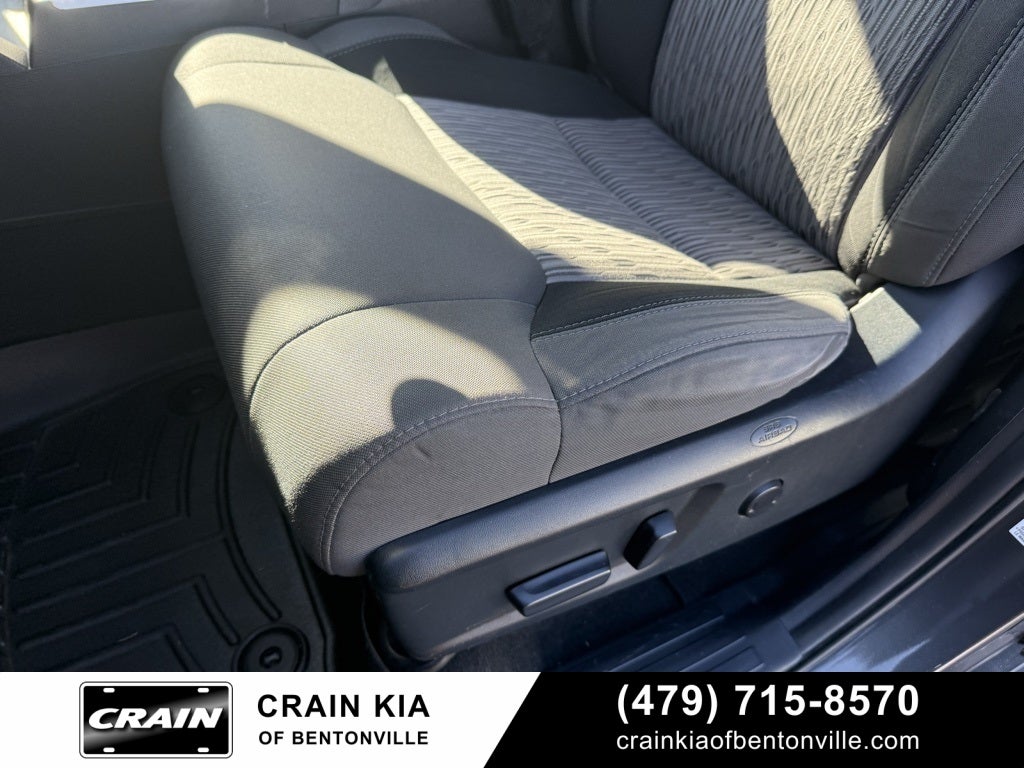 2015 Toyota Tundra SR5 - 4WD