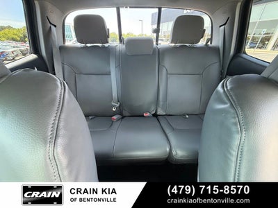 2014 Toyota Tacoma Base V6 - 4WD / CLEAN CARFAX HISTORY