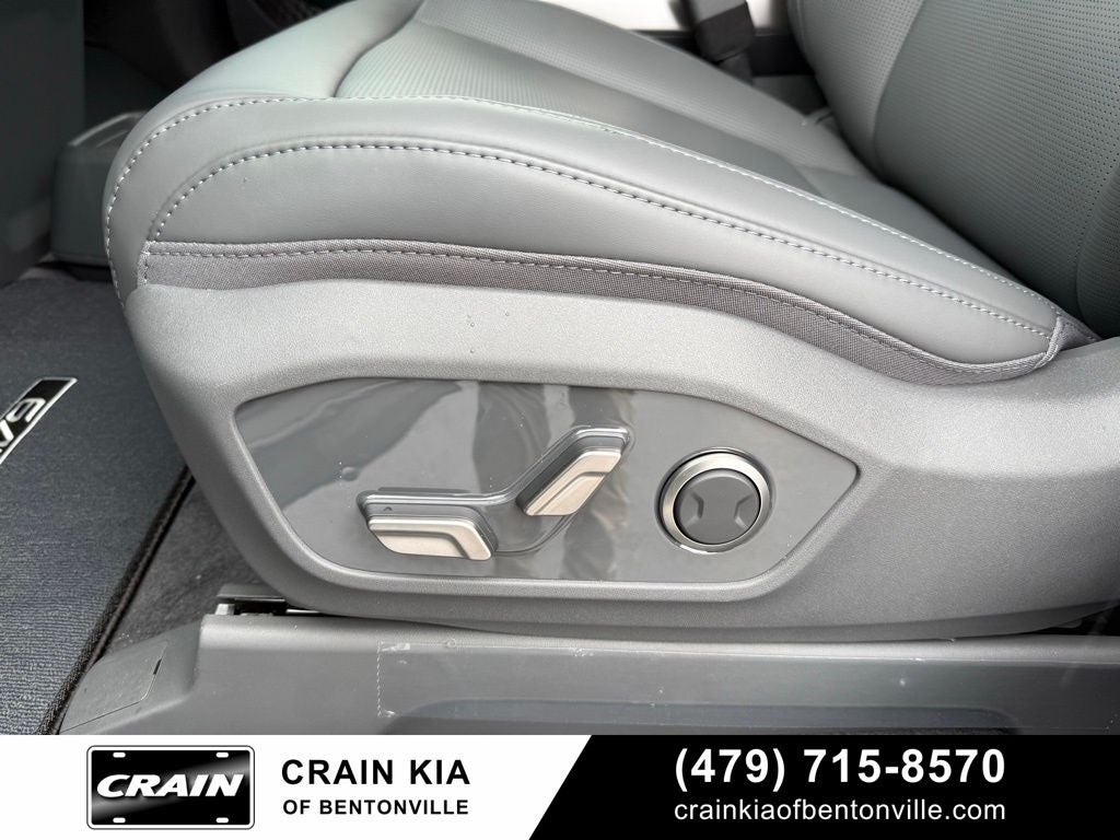 2026 Kia EV9 Light