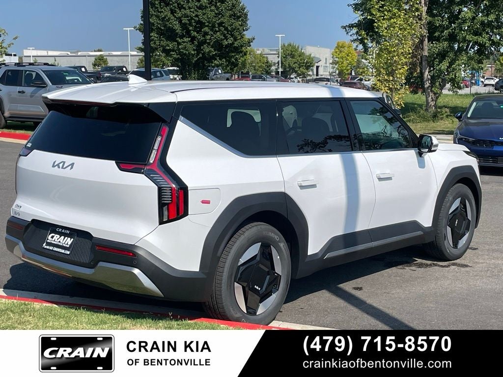 2026 Kia EV9 Light
