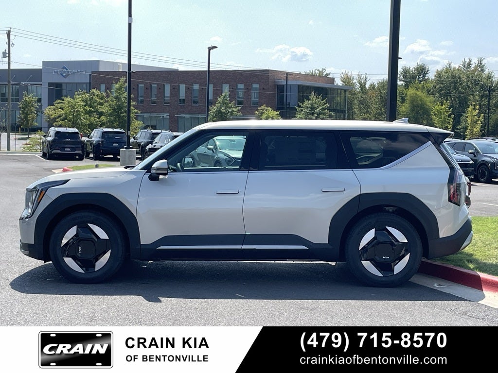 2026 Kia EV9 Light Long Range