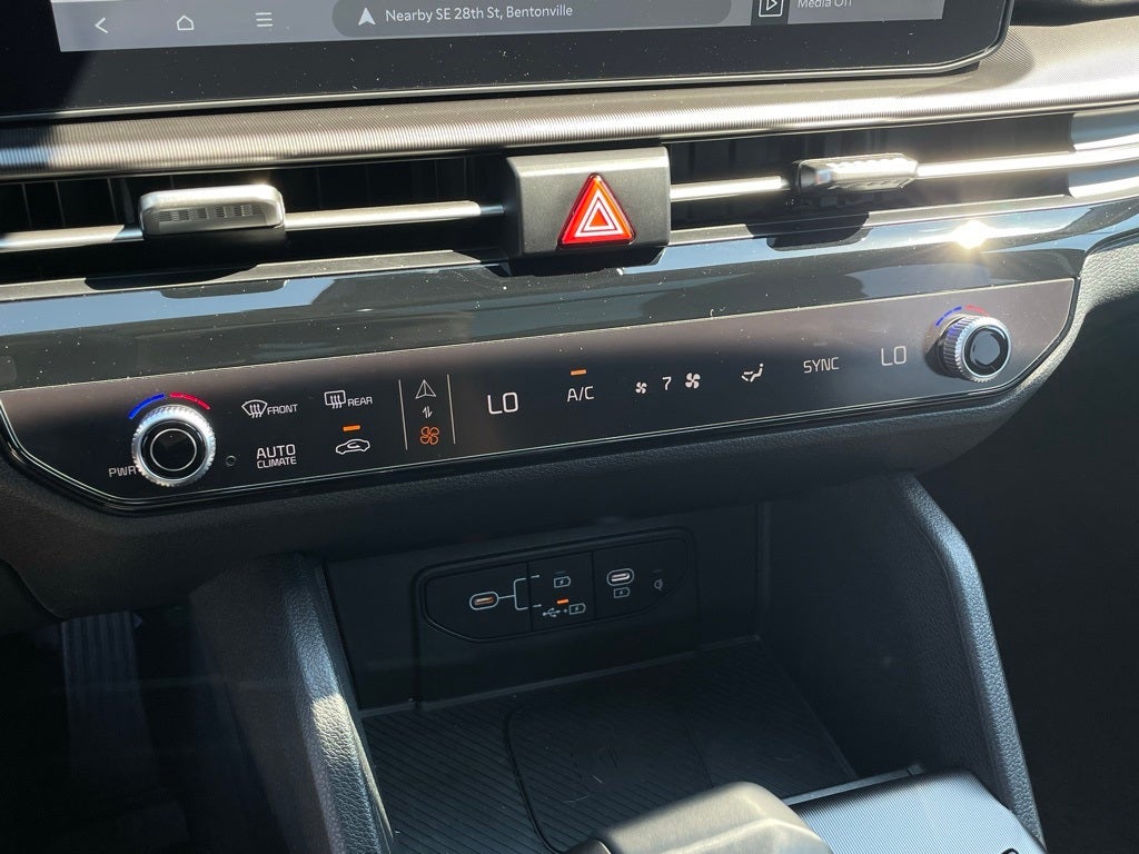 2026 Kia Sportage SX