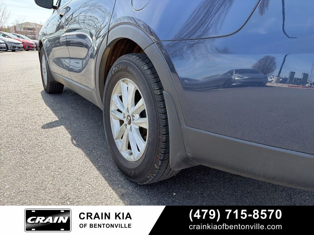 2019 Kia Sorento LX - CARFAX ONE OWNER