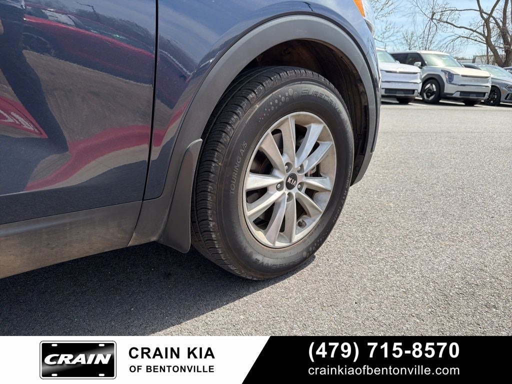 2019 Kia Sorento LX - CARFAX ONE OWNER