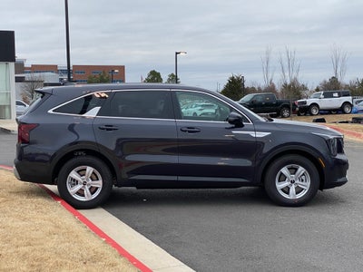 2026 Kia Sorento LX