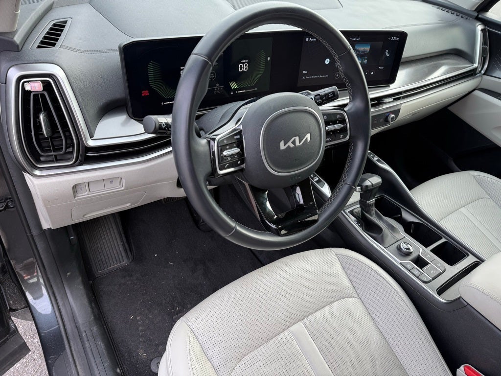 2025 Kia Sorento S - KIA CPO / PANORAMIC SUNROOF / ONE OWNER