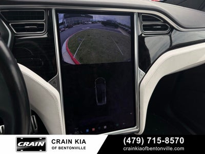 2017 Tesla Model X 75D - AWD / CLEAN CARFAX