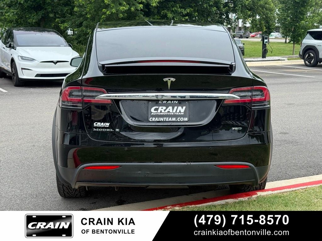 2017 Tesla Model X 75D - AWD / CLEAN CARFAX