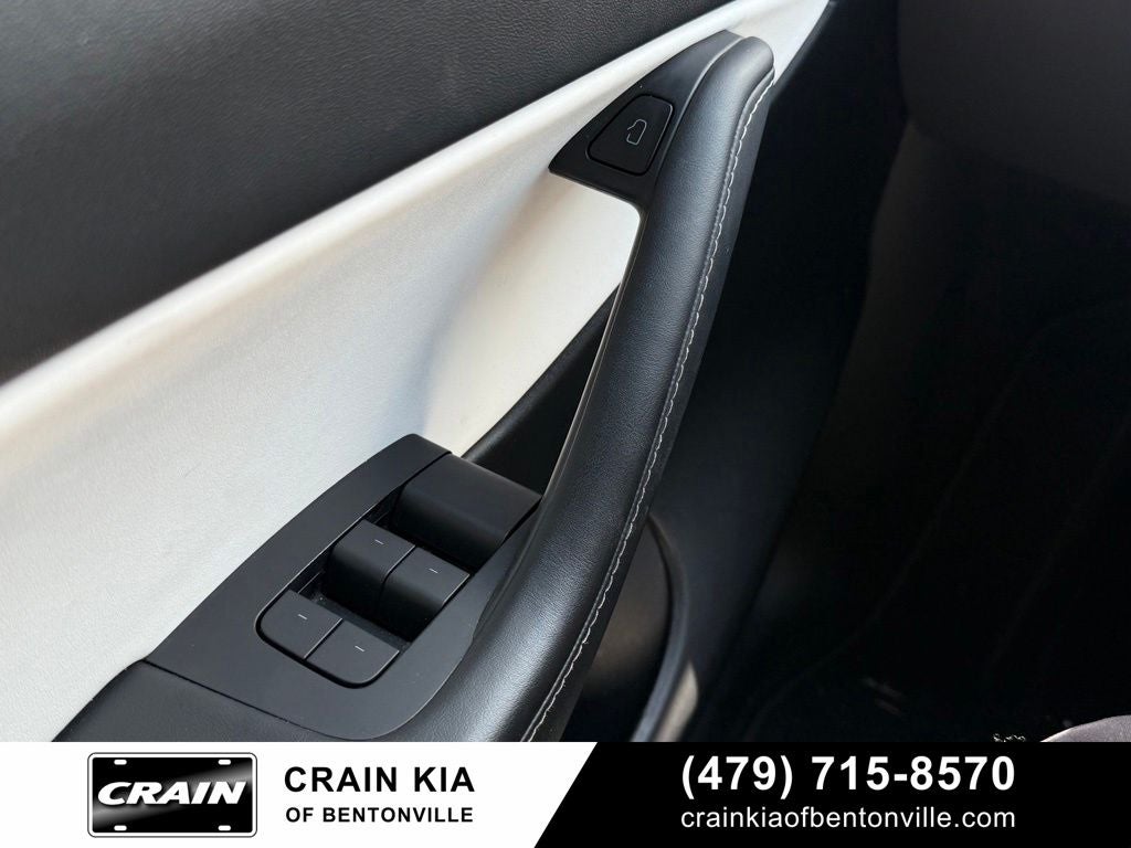 2022 Tesla Model Y Performance - AWD / CLEAN CARFAX / WHITE INTERIOR
