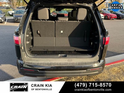 2025 Toyota Sequoia SR5 - 4WD / SUNROOF / CARFAX ONE OWNER