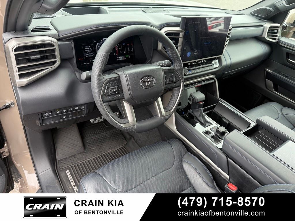 2026 Toyota Sequoia Platinum - 4WD / PANORAMIC SUNROOF / ONE OWNER