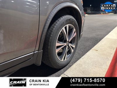 2020 Nissan Rogue SV - AWD / CARFAX ONE OWNER