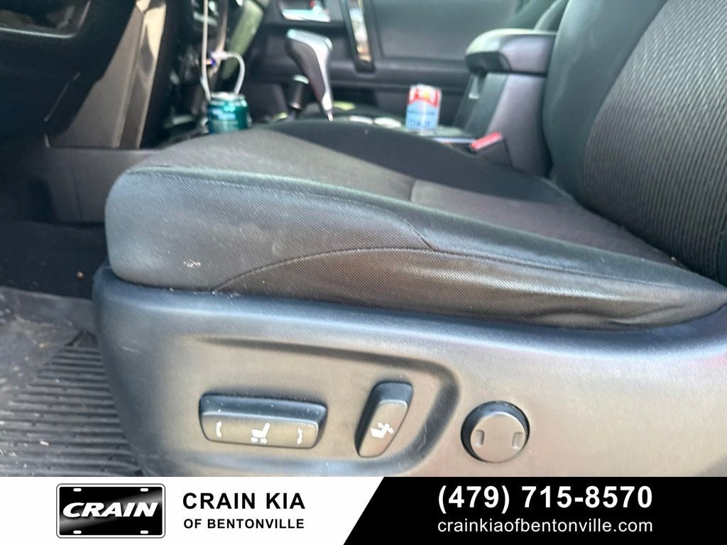 2018 Toyota 4Runner TRD Off-Road - LIFTED! / 4WD / CLEAN CARFAX