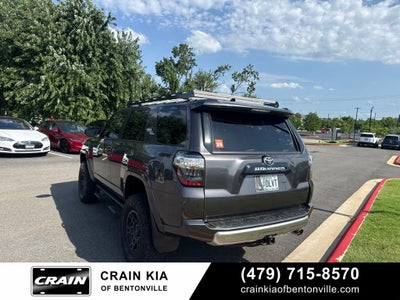 2018 Toyota 4Runner TRD Off-Road - LIFTED! / 4WD / CLEAN CARFAX