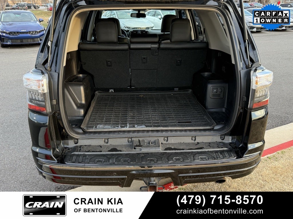 2019 Toyota 4Runner Limited Nightshade - 4WD / SUNROOF / CARFAX ONE OWNER