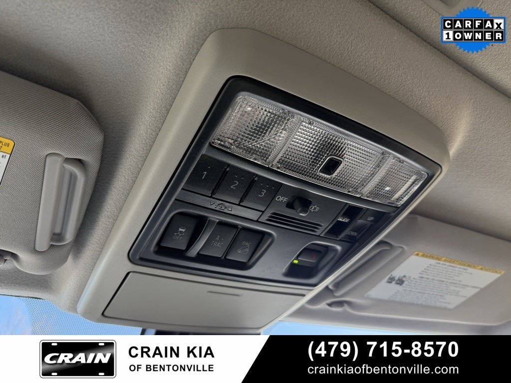 2022 Toyota 4Runner Limited - 4WD / SUNROOF / CLEAN CARFAX / ONE OWNER