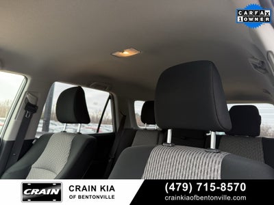 2024 Toyota 4Runner SR5 - 4WD / CLEAN CARFAX / ONE OWNER