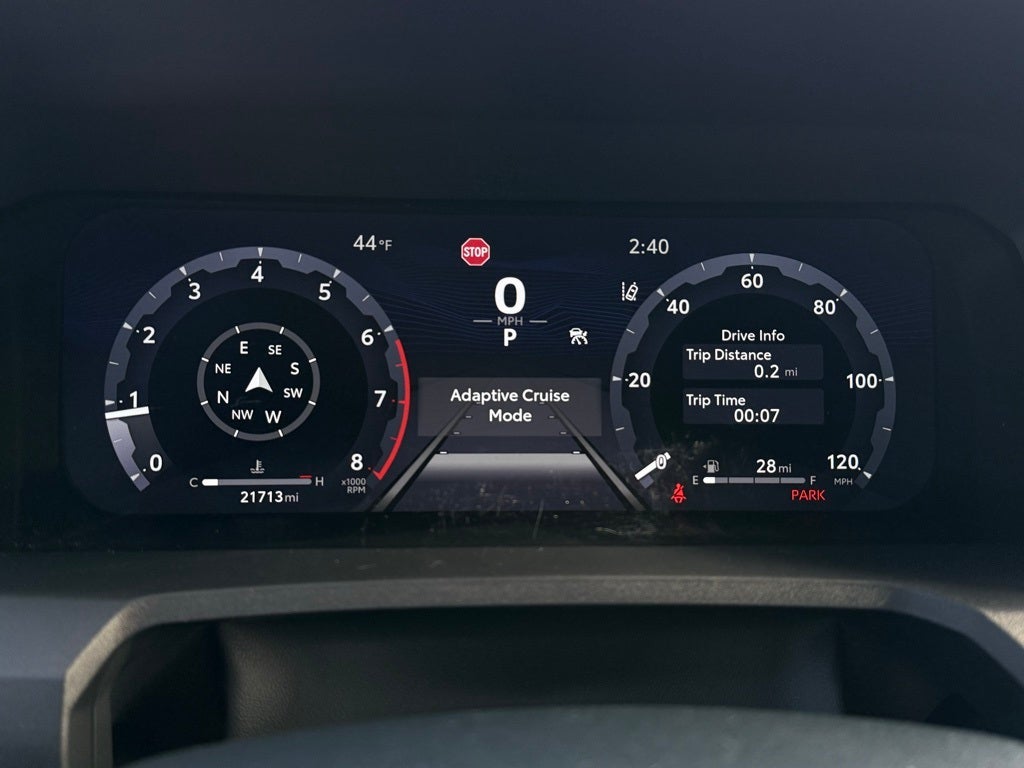 2025 Toyota 4Runner TRD Sport - 4WD / CLEAN CARFAX / ONE OWNER