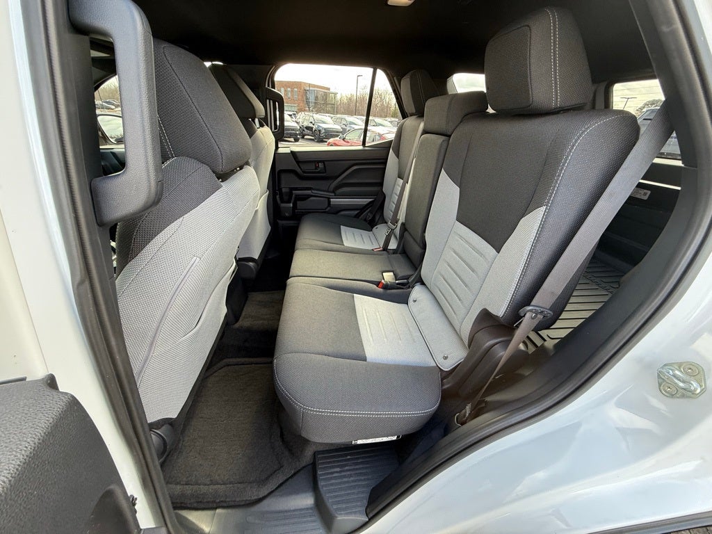 2025 Toyota 4Runner TRD Sport - 4WD / CLEAN CARFAX / ONE OWNER