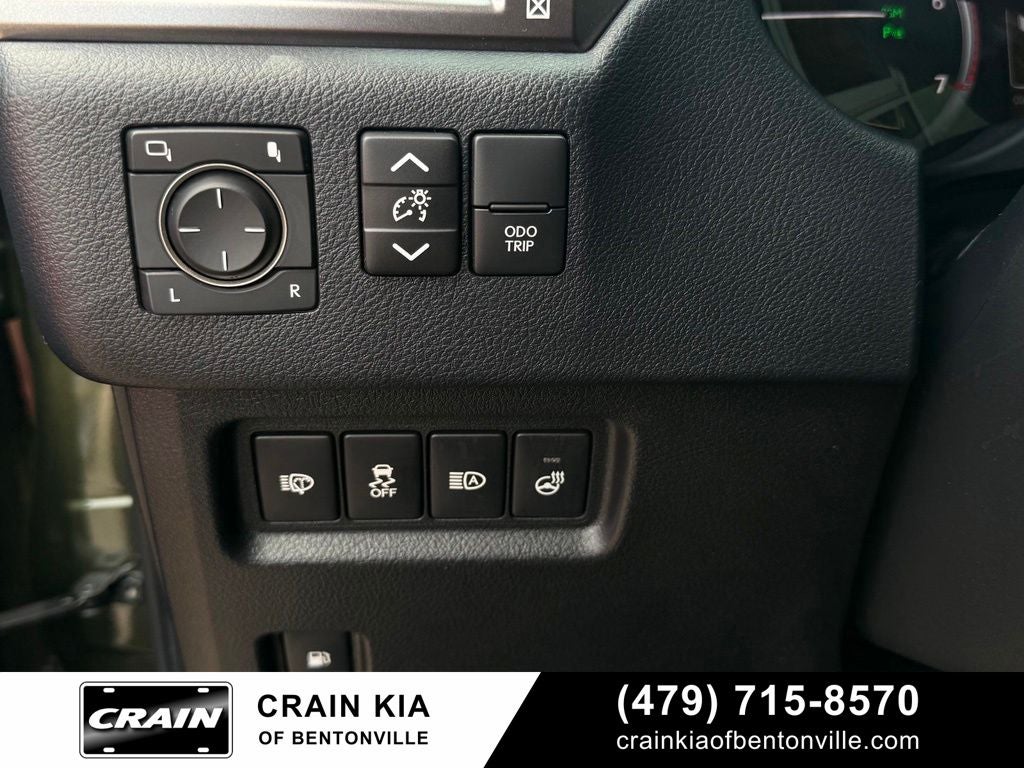 2022 Lexus GX 460 - Black Line Special Edition / NORI GREEN