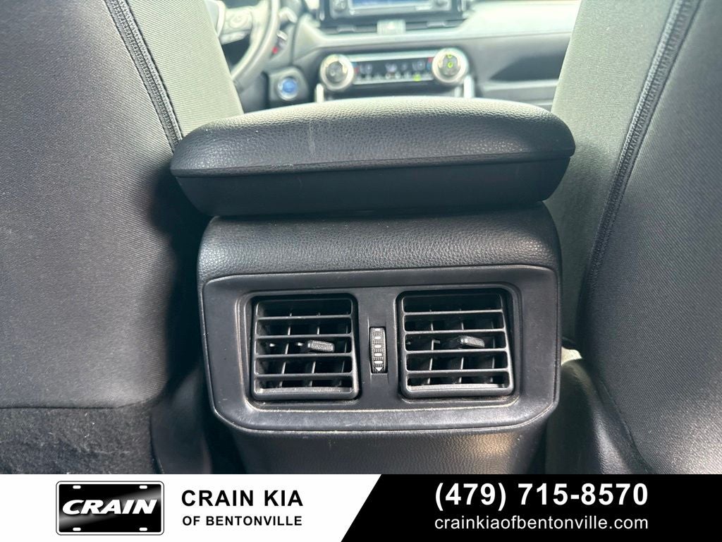 2022 Toyota RAV4 Hybrid SE - AWD / CLEAN CARFAX / ONE OWNER
