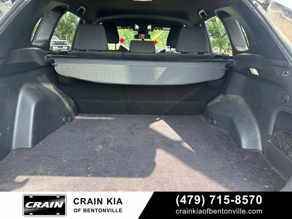 2022 Toyota RAV4 Hybrid SE - AWD / CLEAN CARFAX / ONE OWNER