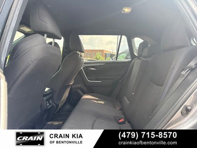 2022 Toyota RAV4 Hybrid SE - AWD / CLEAN CARFAX / ONE OWNER