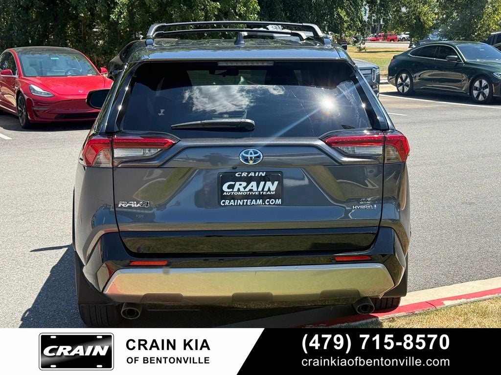 2022 Toyota RAV4 Hybrid SE - AWD / CLEAN CARFAX / ONE OWNER